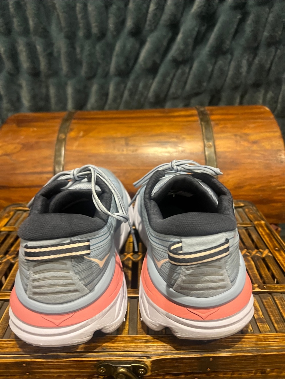 HOKA Bondi 8 Running Shoes – Light Gray/Coral – Excellent Pre-Owned Condition - Picture 4 of 8